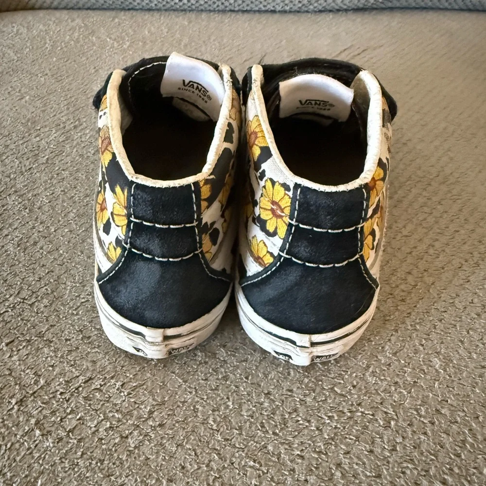 🦄Kids Floral Cow Print High-Top Vans - Picture 4 of 6